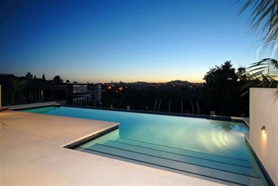 leigh house pool